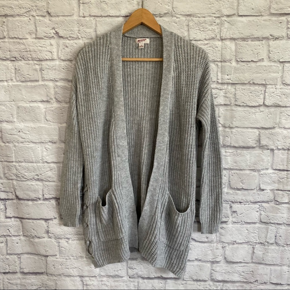 ARIZONA JEANS Grey Open Front Knit Cardigan - Picture 2 of 8